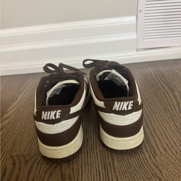 Nike Brown and White Sneakers low dunk - Picture 3 of 5